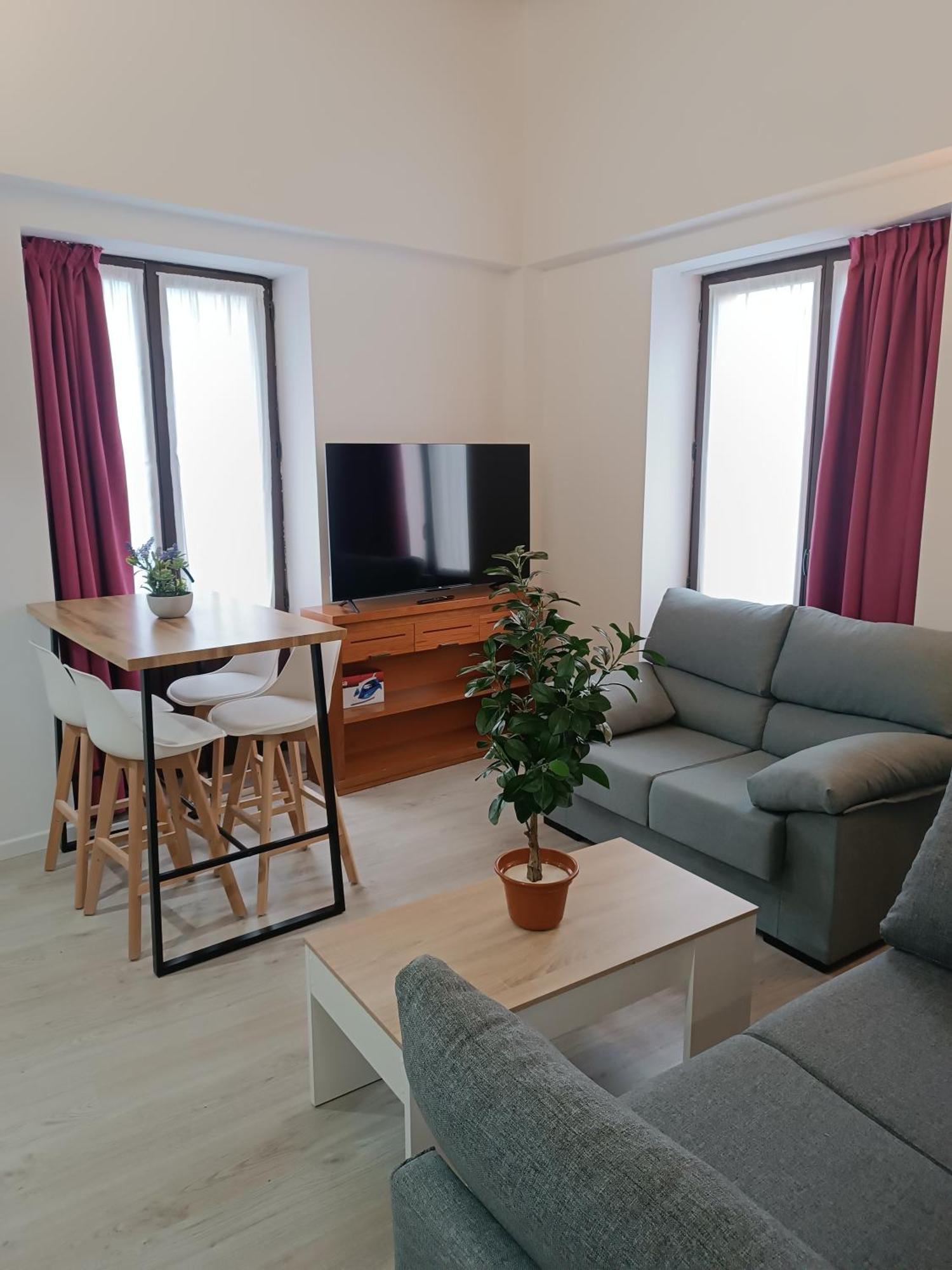 Apartamentos Turisticos Avila Puerta Del Carmen 0-3 Eksteriør billede