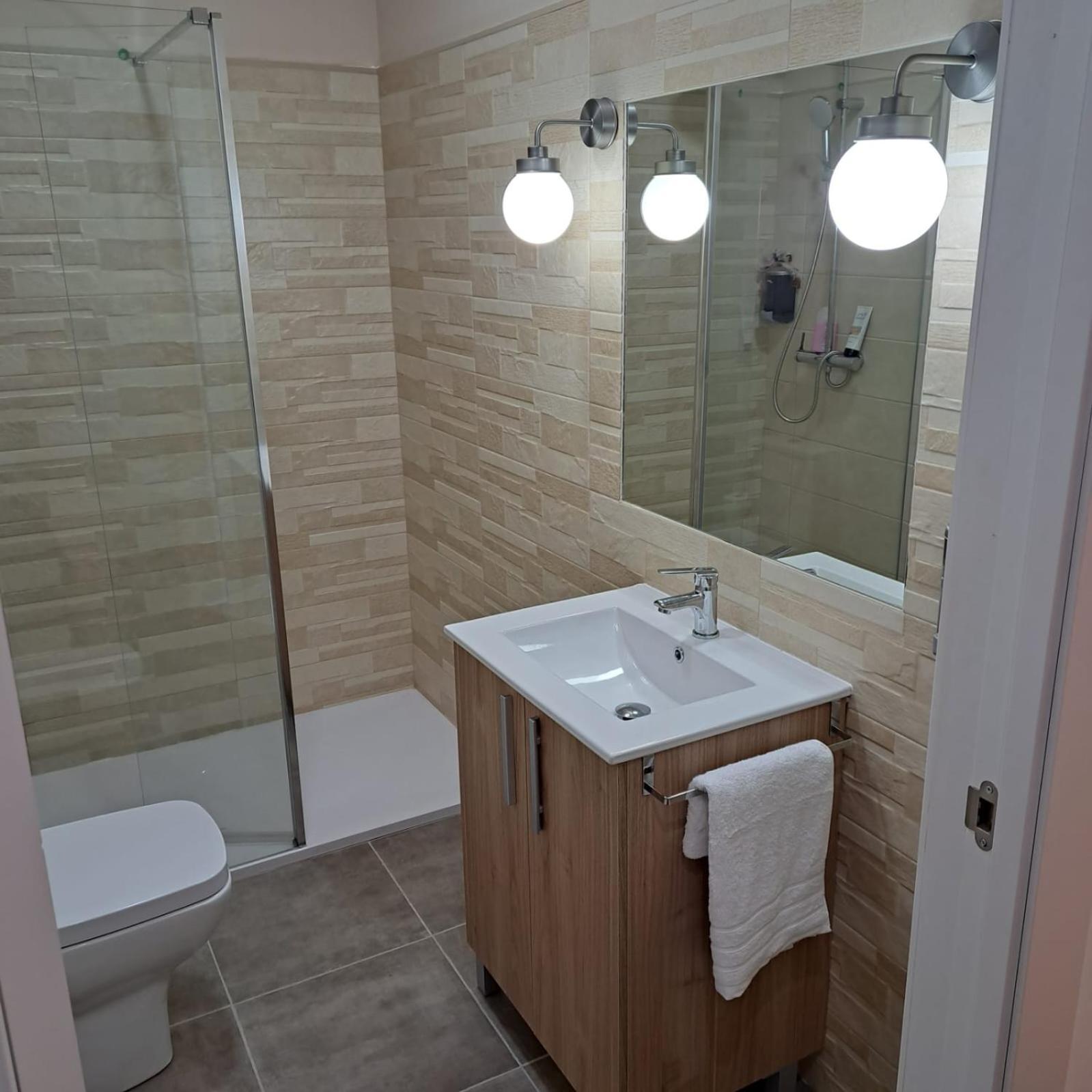Apartamentos Turisticos Avila Puerta Del Carmen 0-3 Eksteriør billede